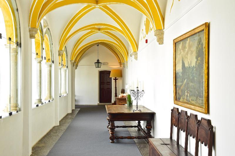 Pousada Convento De Έβορα Εξωτερικό φωτογραφία