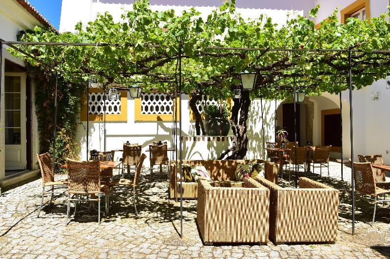 Pousada Convento De Έβορα Εξωτερικό φωτογραφία
